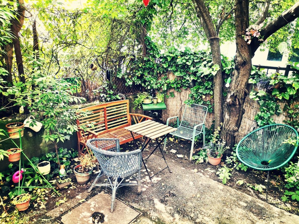 Flat In Historic Villa With Your Own Private Garden, Near City Park บูดาเปสต์ ภายนอก รูปภาพ